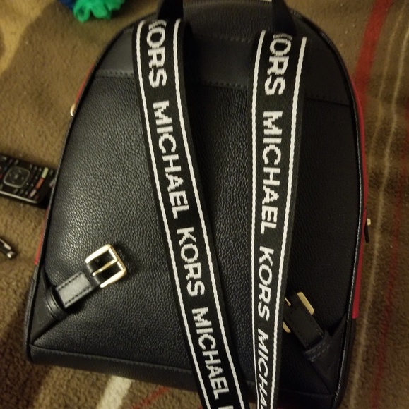 Backpack - Picture 2 of 3